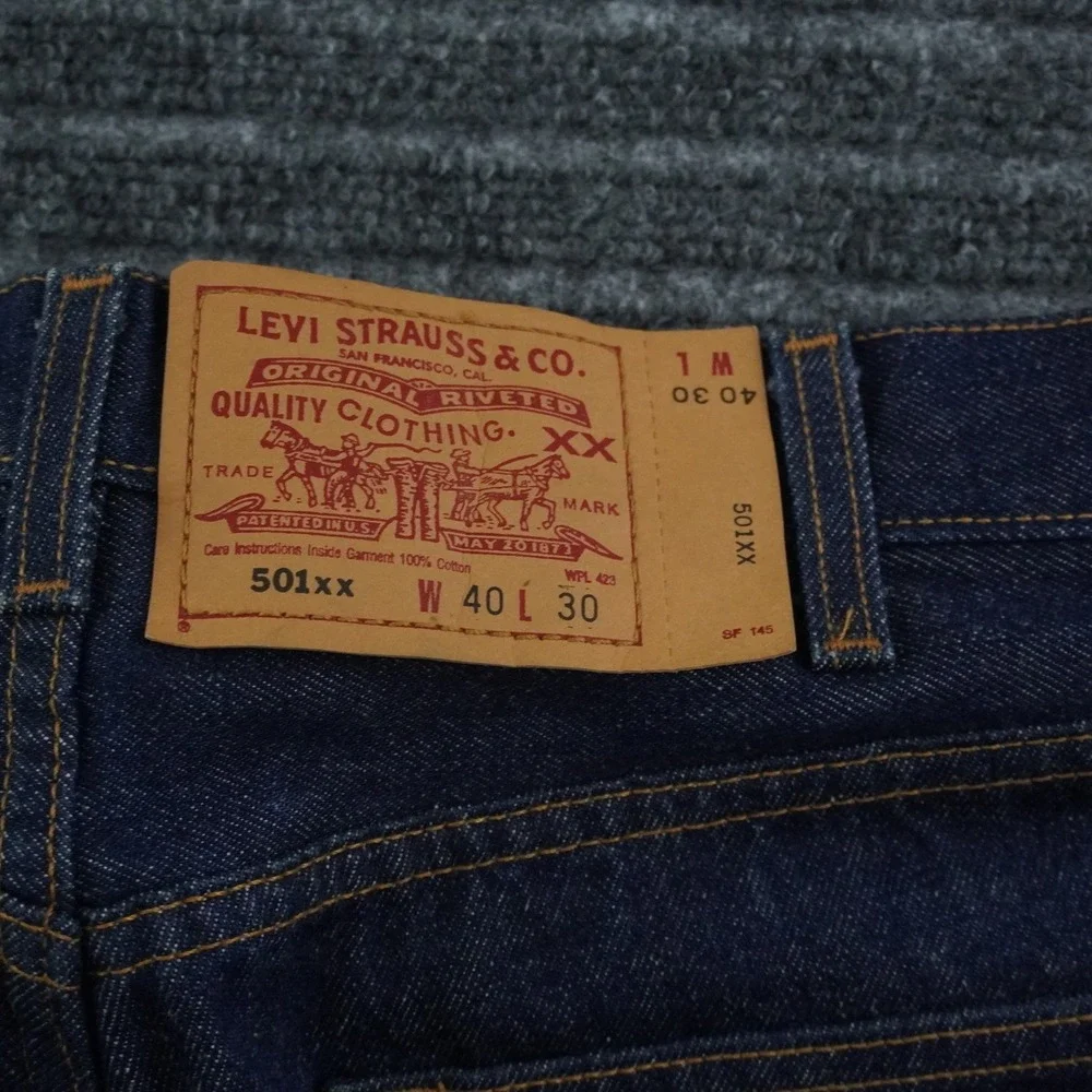Vintage Levi's 501xx Jeans 40x30 Never Washed Dark Indigo Blue Button Fly Denim